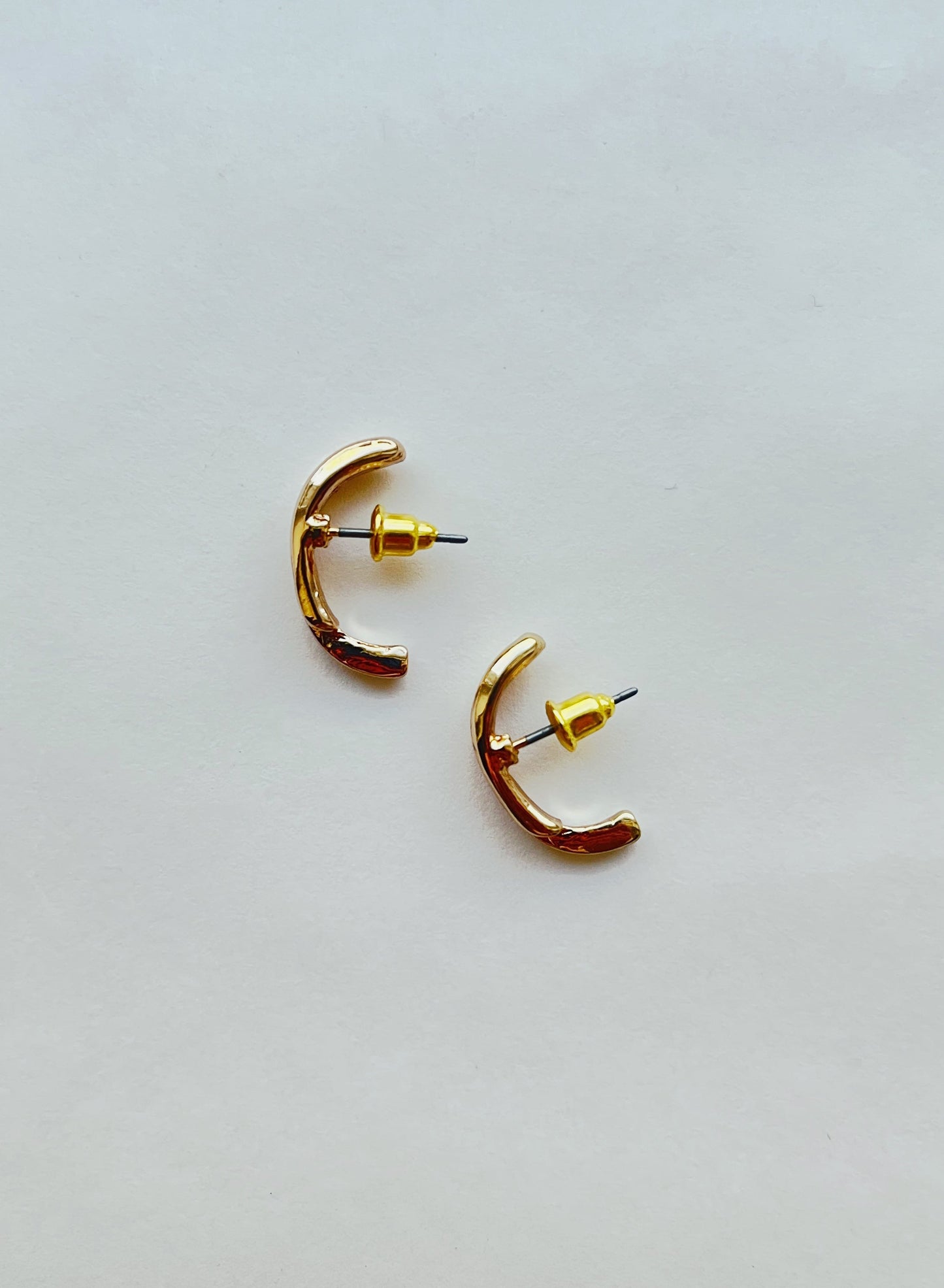 Blue Sky - Lobe Hugger Studs - Gold Tone